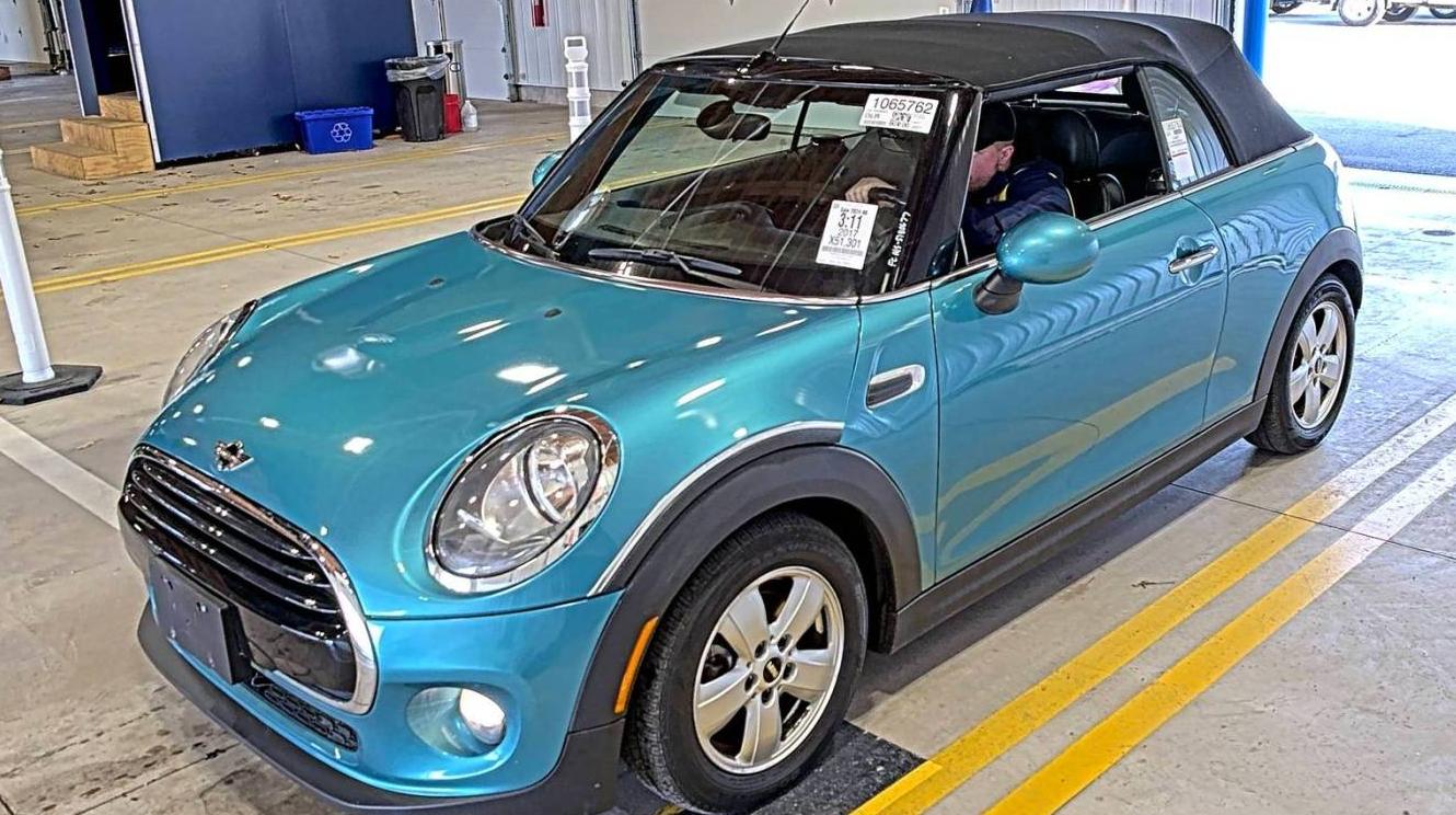 MINI COOPER CONVERTIBLE 2017 WMWWG5C34H3C68522 image